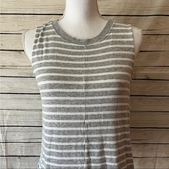 Loft Center Seam Gray And White Striped Tank Top - Picture 4 of 5